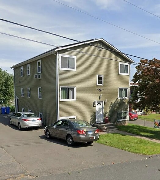 Building Photo - 72 Colony St