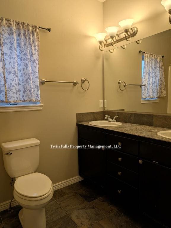 Building Photo - 763 Birchwood Rd