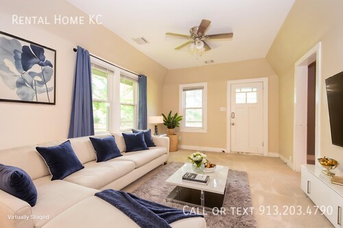 Building Photo - 5101 Hardy-