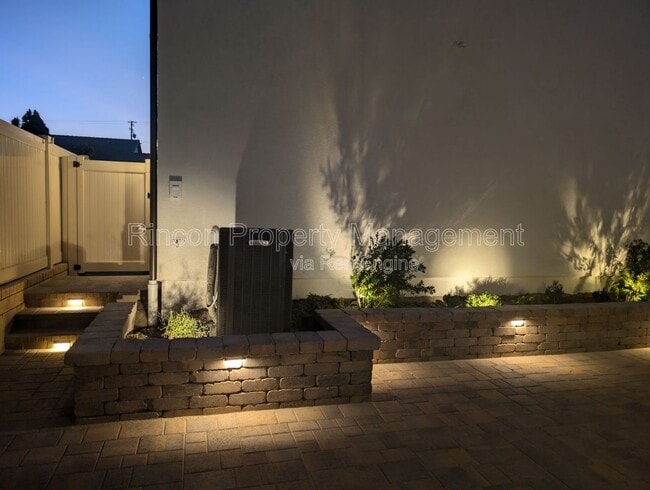 Building Photo - 97 S Nevada Ave