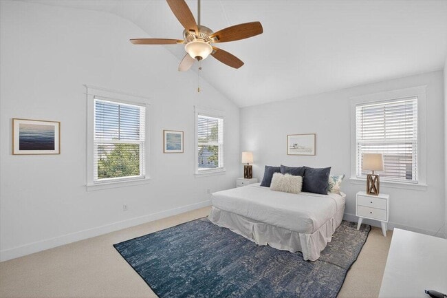 Building Photo - 28 Emerald Beach Cir