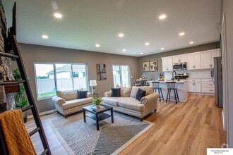 Building Photo - 14802-14804 Willow Street
