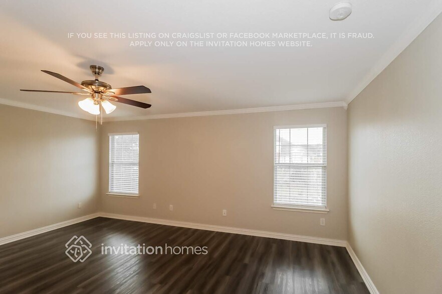 Building Photo - 11100 Currin Ln