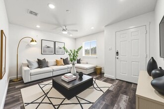 Building Photo - 12603 Telge Rd