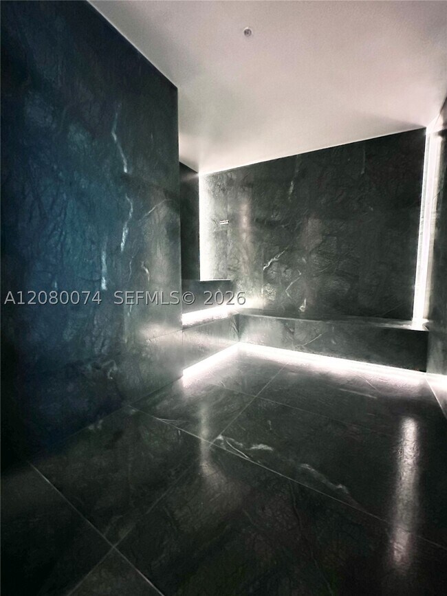 Building Photo - 1400 Biscayne Blvd
