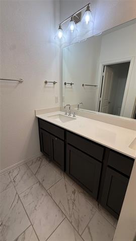 Building Photo - 9943 Hennings St