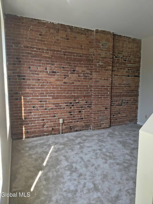 Building Photo - 53-55-55 Congress St