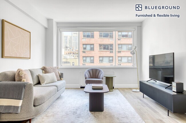 Building Photo - 340 E 51st St