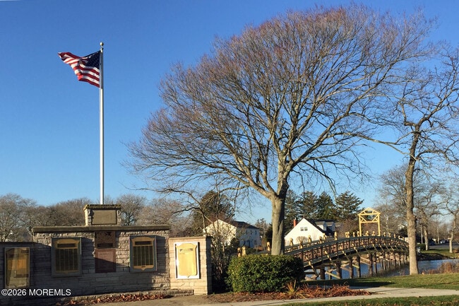 Building Photo - 416 Salem Ave