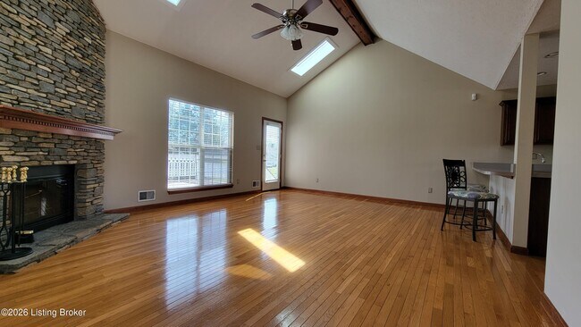 Building Photo - 10313 Chimney Ridge Ct