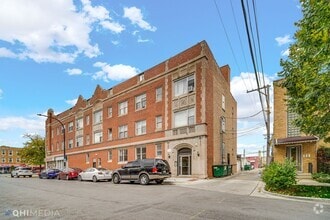 Building Photo - 1 Bed 1 Bath in Cicero