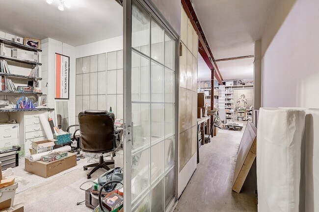 Building Photo - 8745 Old Charlotte Pike