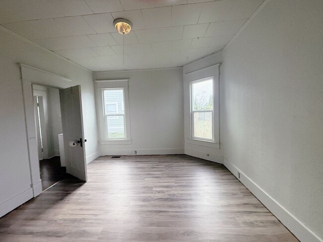 Building Photo - 1016 High St