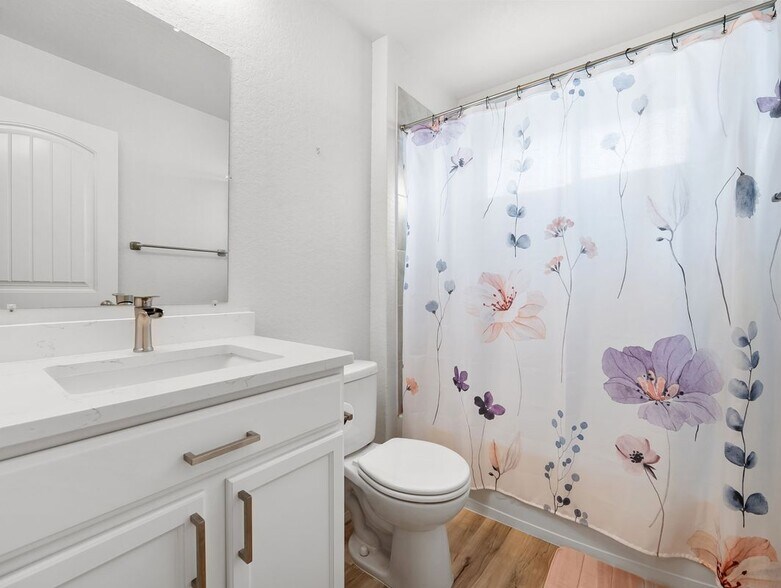 Building Photo - 15223 Cinnamon Teal