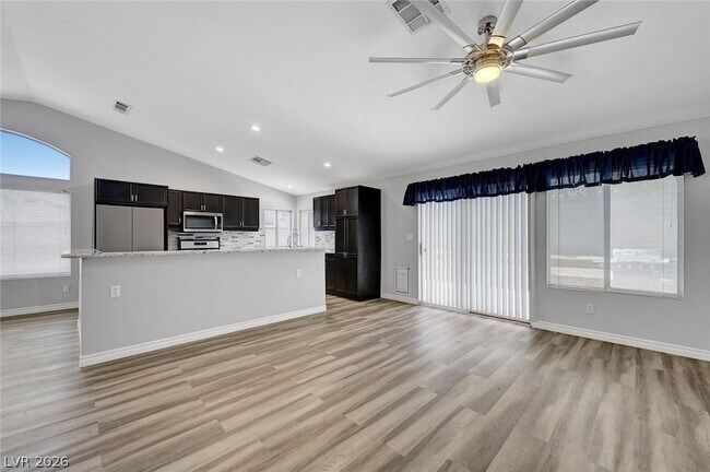 Building Photo - 8863 Haviland Rd