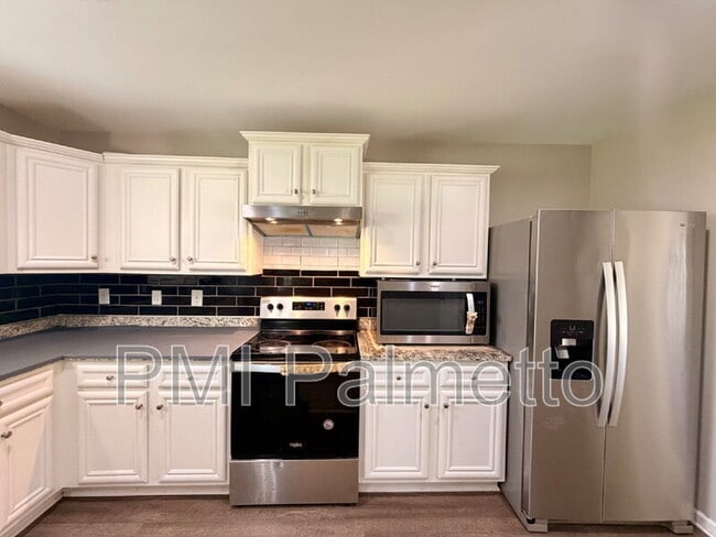Building Photo - 226 Elsoma Dr