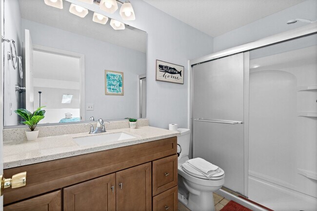 Building Photo - Seasonal Rental Available 9/10/25-3/31/26