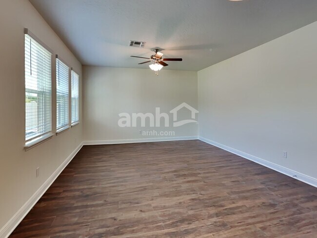 Building Photo - 854 Heavenly Dr