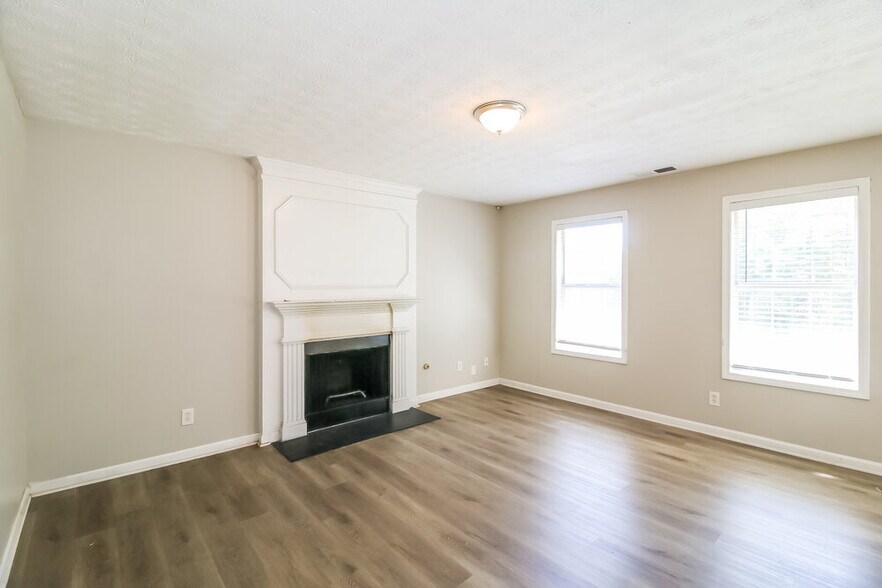 Building Photo - 2141 Silva Ct