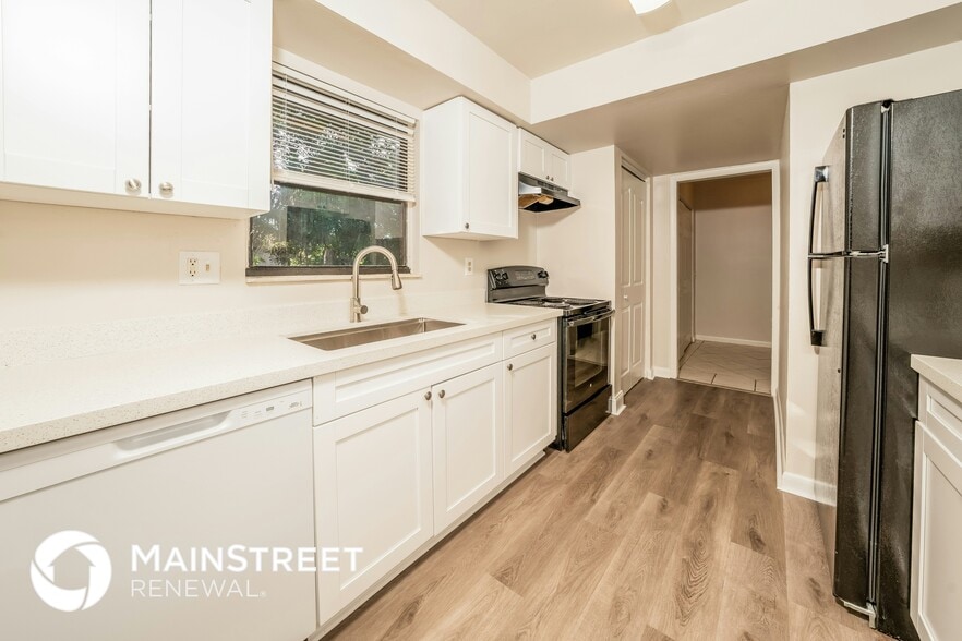 Building Photo - 586 Udell Ln