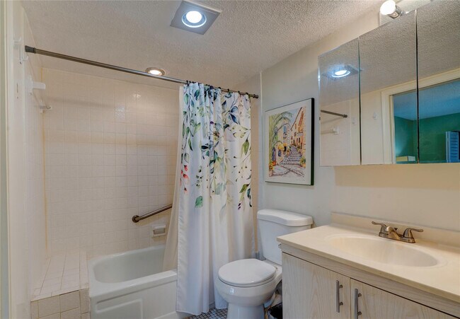 Building Photo - 3102 Portofino Point