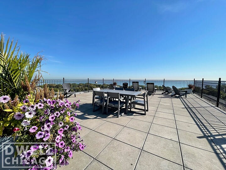 Building Photo - 4950 N Marine Dr