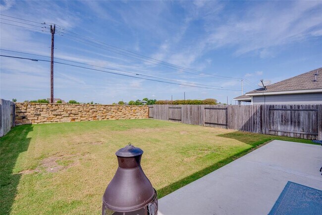 Building Photo - 7948 Castelardo Pl