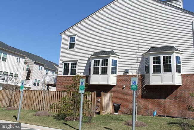 Building Photo - 12652 Aubrey Glen Terrace