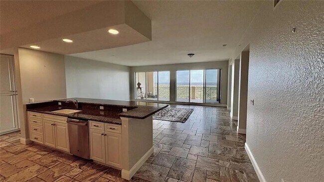 Building Photo - 261 Minorca Beach Way