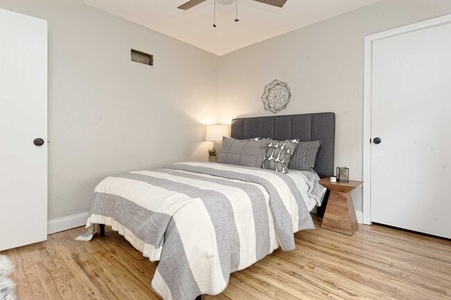 Building Photo - 3554 Jamieson Ave