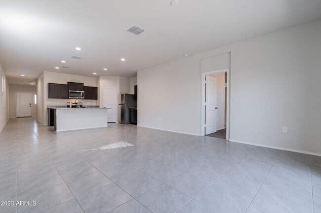 Building Photo - 5206 Gummite Dr