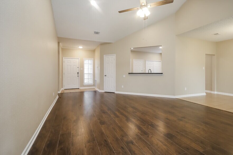 Building Photo - 3131 Ciderwood Dr