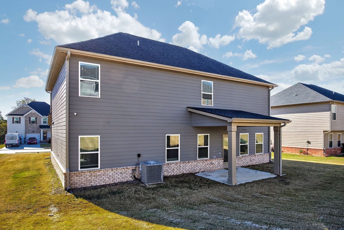 Building Photo - 583 Overlook Rd