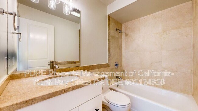 Building Photo - 3051 San Bruno Ave