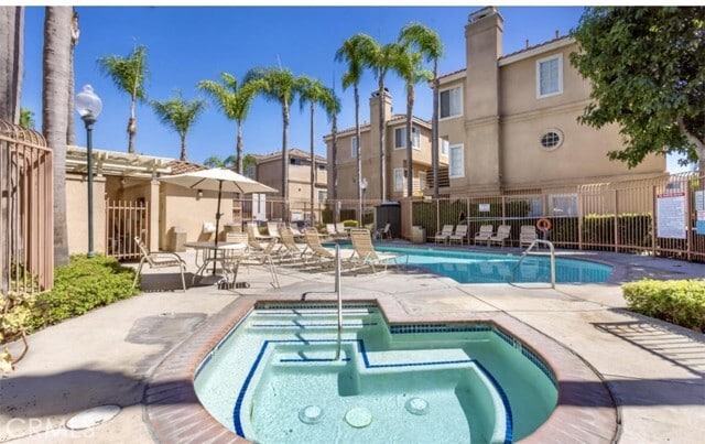 Building Photo - 14078 Lemoli Way