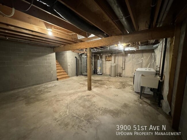 Building Photo - 3900 51st Ave N