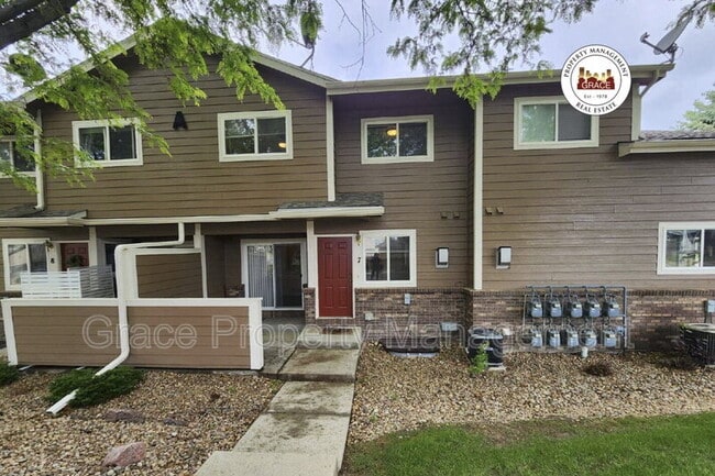 Primary Photo - 1601 Great Western Dr
