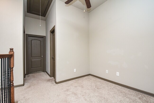 Building Photo - 78 Aventura Pl
