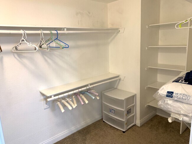 Building Photo - Meridian-FURNISHED 2 BDR /2 BATH + Den Lux...