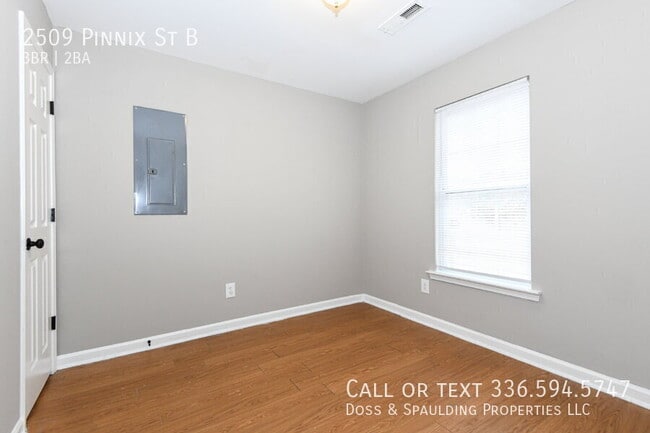 Building Photo - 2509 Pinnix St