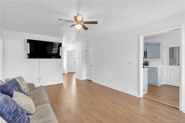 Building Photo - 7241 Avila Dr