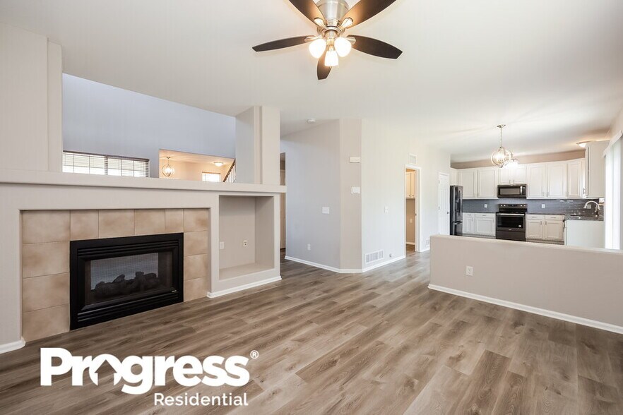 Building Photo - 4008 Ascendant Dr