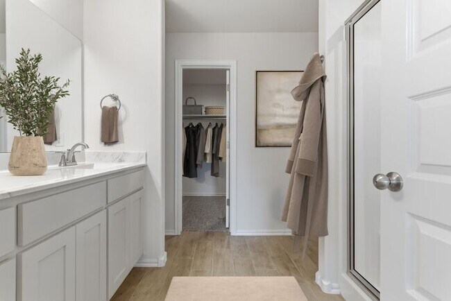 Building Photo - Spacious 4 Bed Home in Owasso – Open Living + Modern Kitchen