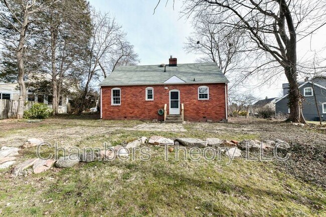 Building Photo - 6903 Kincaid Ave