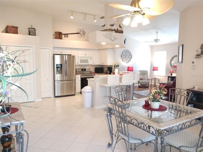 Building Photo - 7202 L Pavia Blvd