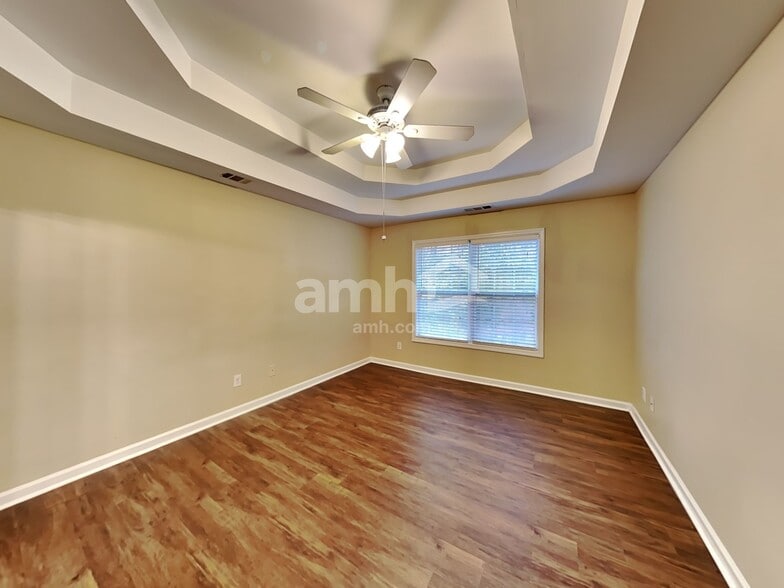 Building Photo - 15 Jeremiah Way