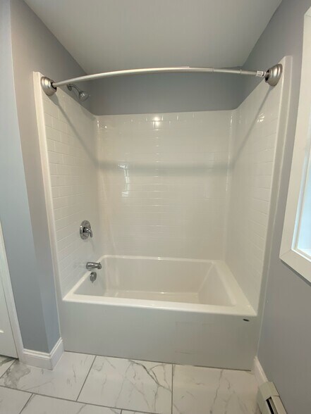 Building Photo - 281 Lambs Mill Rd