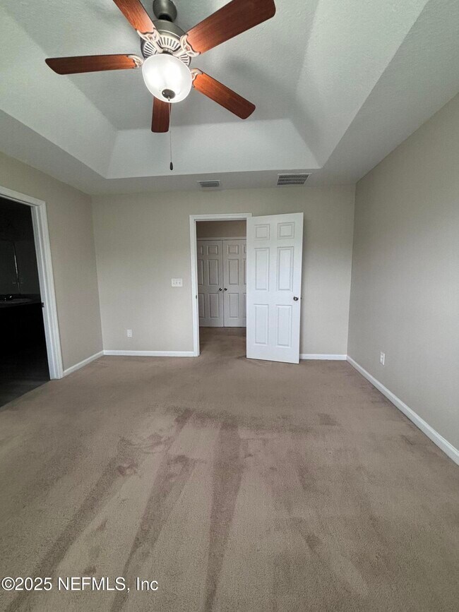 Building Photo - 673 Reese Ave