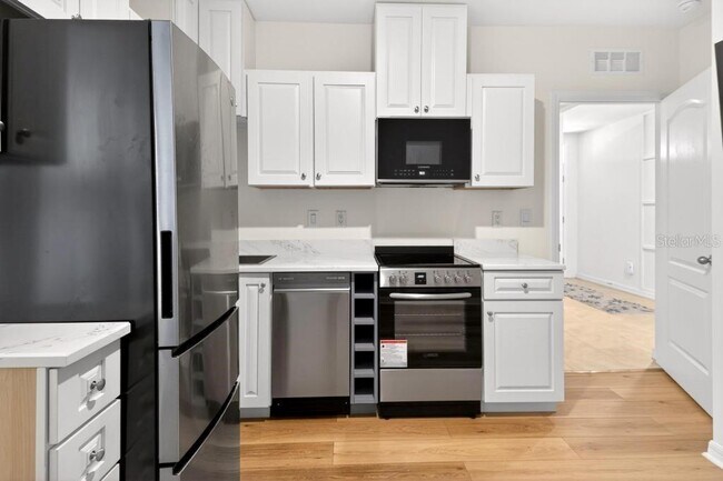 Building Photo - 33470 Always Dreaming Ct