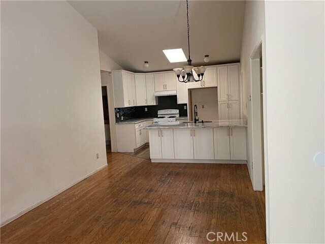 Building Photo - 10104 Bedford Dr